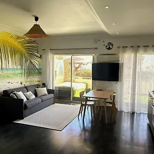 Appartamento Studio Front De Mer A 10Metres De La Plage, Villeneuve-Loubet