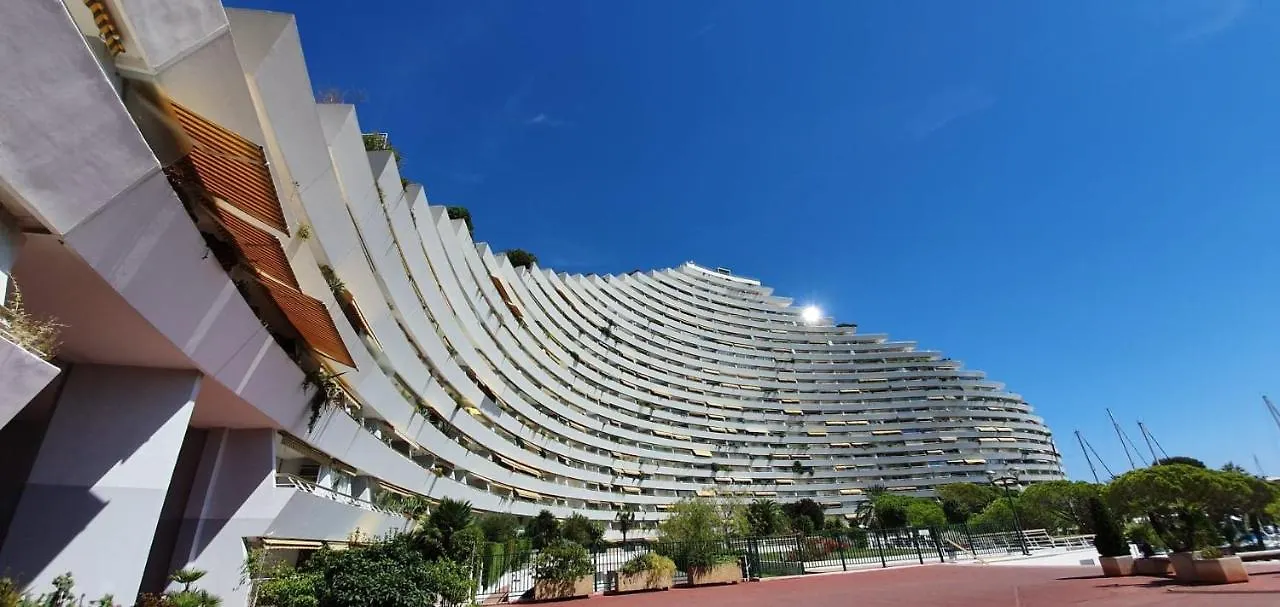 Апартаменты Dream French Riviera - Fame Marina Baie Des Anges Вильнёв-Лубе