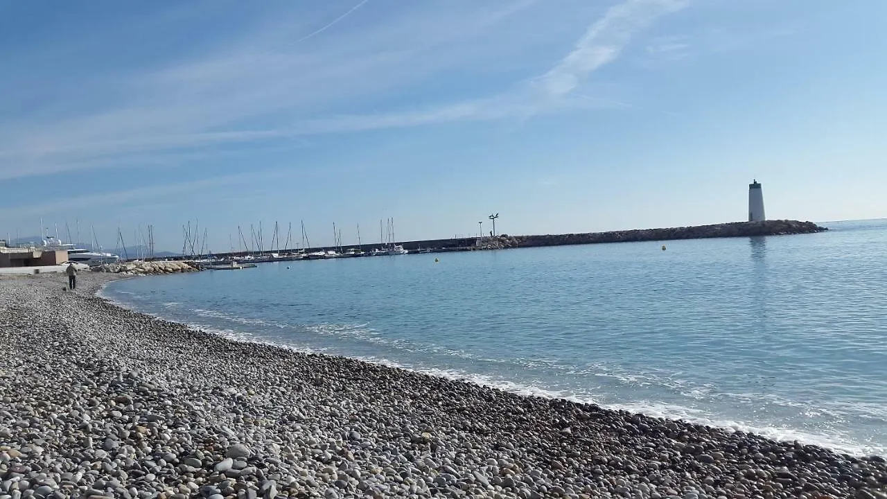 Апартаменты Dream French Riviera - Fame Marina Baie Des Anges Вильнёв-Лубе 0*,  Франция