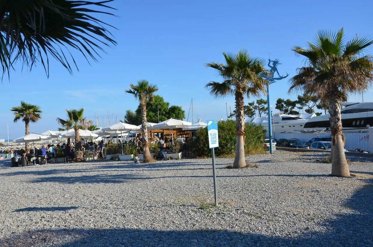 Апартаменты Dream French Riviera - Fame Marina Baie Des Anges Вильнёв-Лубе 0*,  Франция