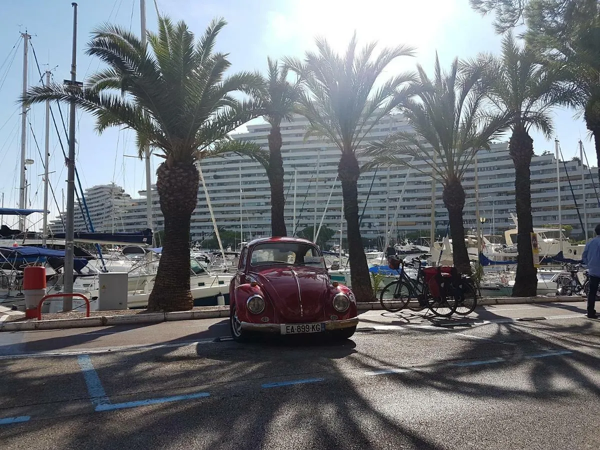 Апартаменты Dream French Riviera - Fame Marina Baie Des Anges Вильнёв-Лубе 0*,